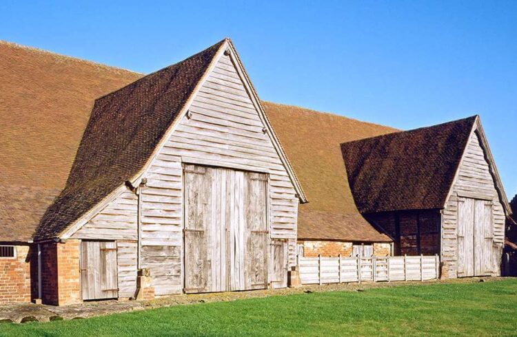 Leigh Court Barn Exterior