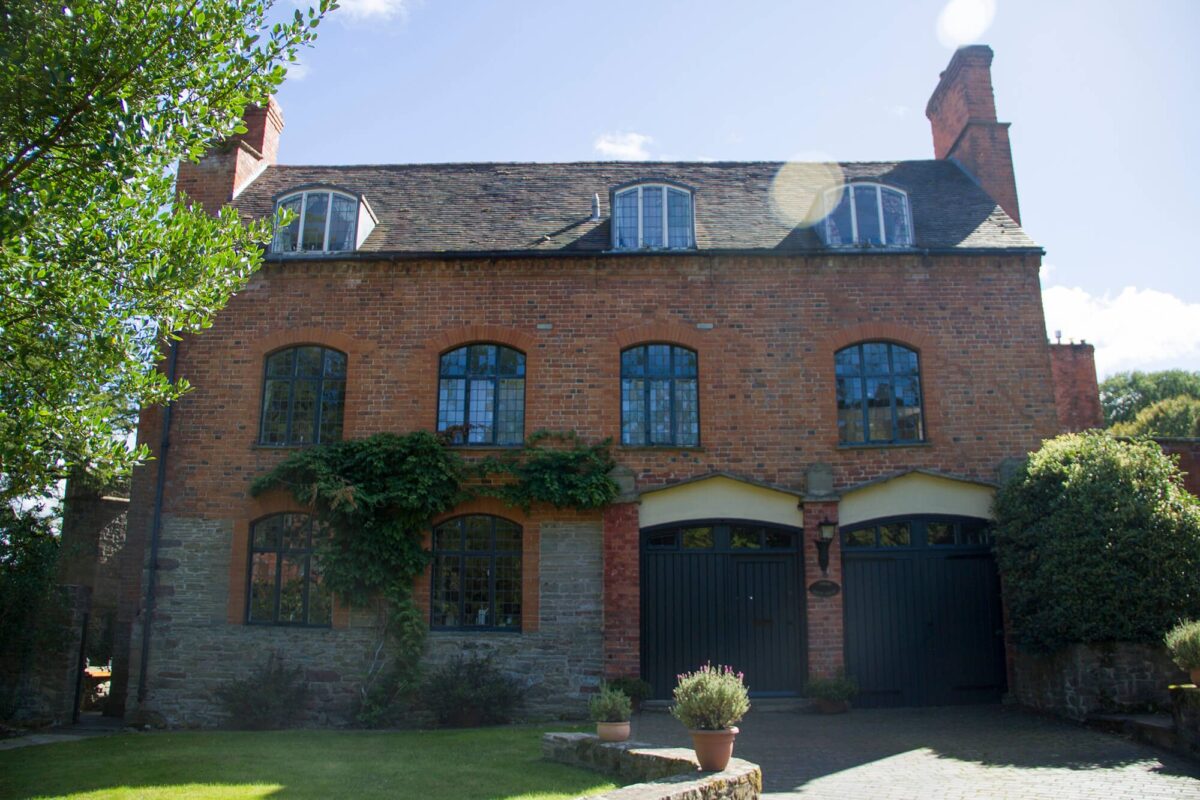 The Coach House 1