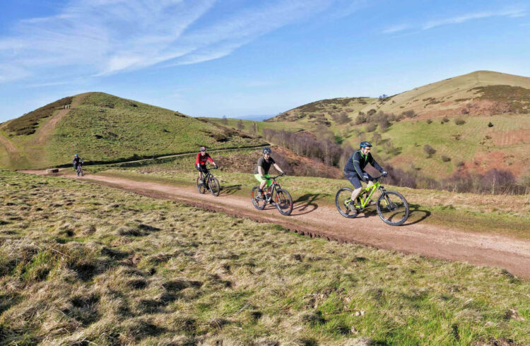 Cyclists on Sugar Loaf Hill