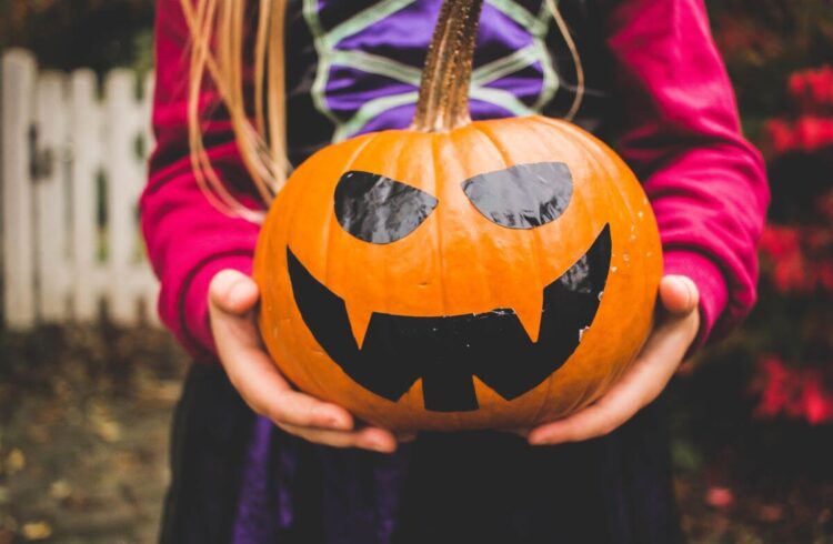 Girl and Pumpkin julia raasch